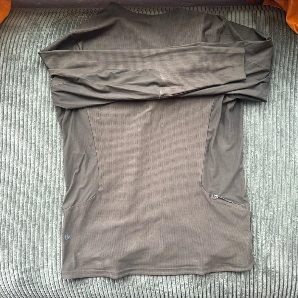 Lululemon Dark Olive Mesh Running Quarterzip - Picture 6 of 6